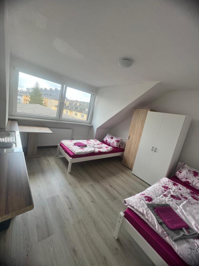 Top Monteurzimmer Duisburg Luaran gambar